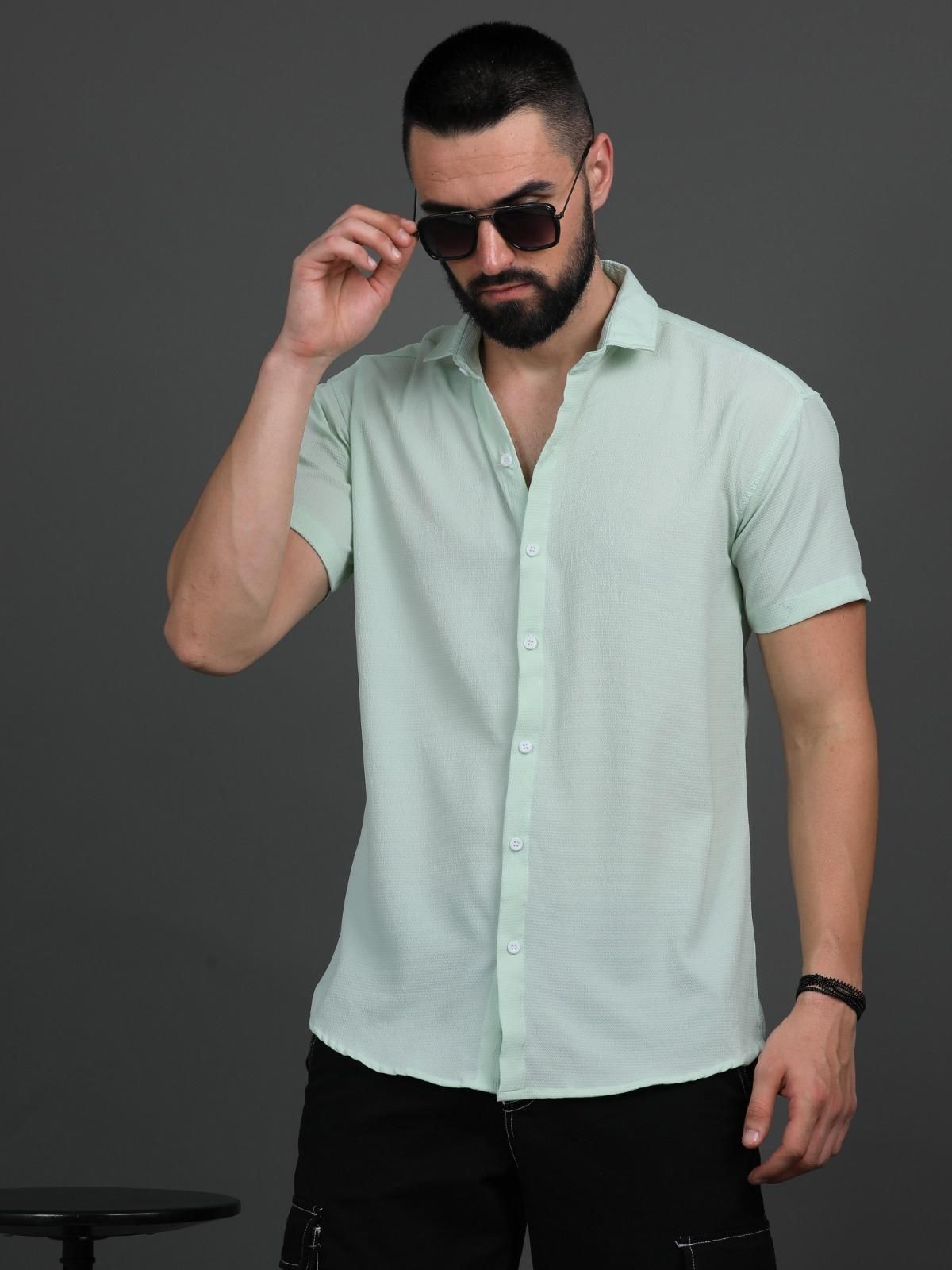 Men's Polycotton (Popcorn Fabric ) Solid Half Sleeves Casual Shirt